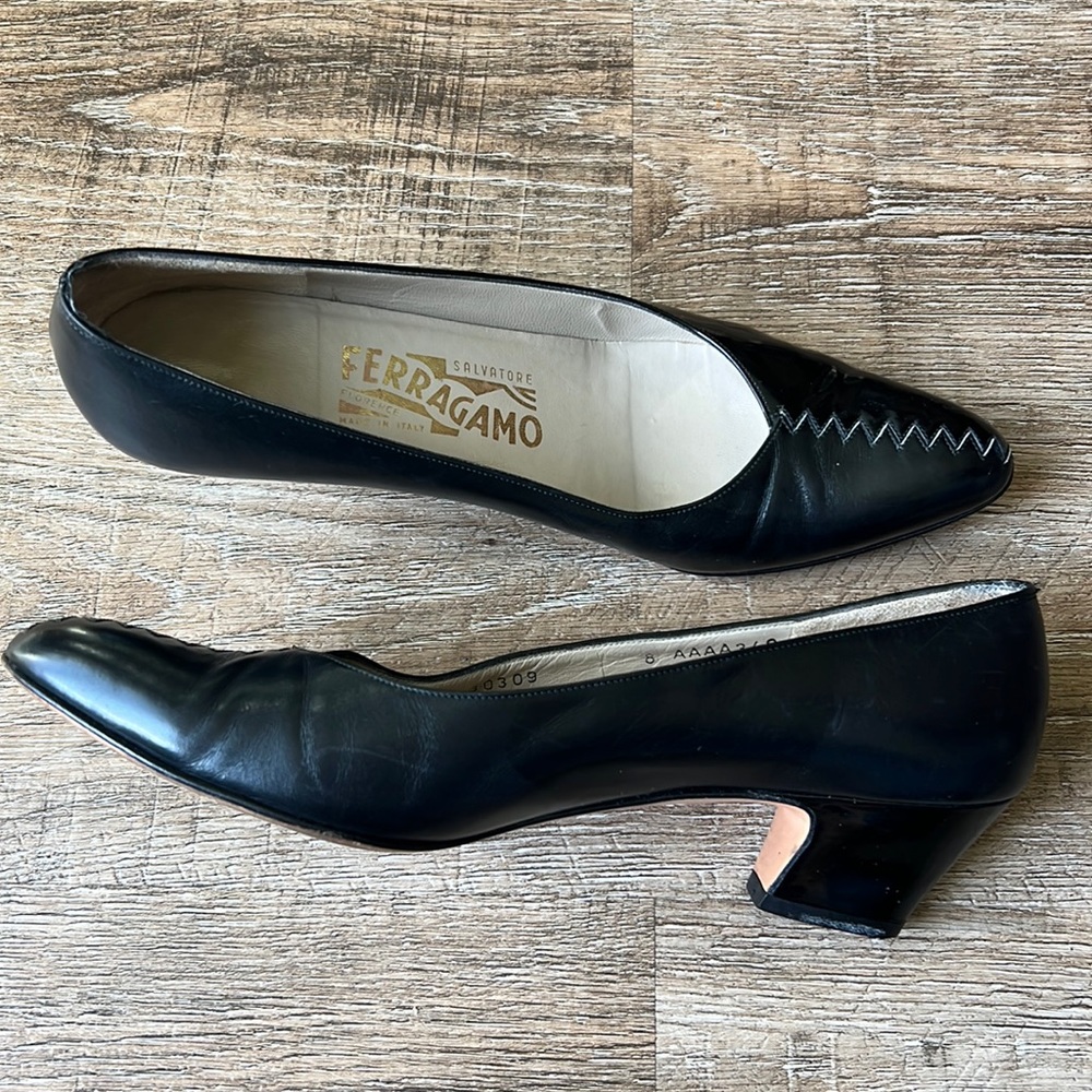 Salvatore Ferragamo low pump heels 2 tone shiny and matte black zig zag